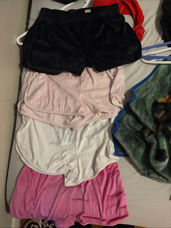 Juicy Couture Pants - Juicy Couture 4-Pack Lounge Shorts in Black, Light Pink, White, Hot Pink